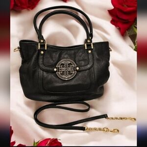 Tory Burch Black Elegant Amanda Black Leather Shoulder/Crossbody Bag W-14"/H-12"